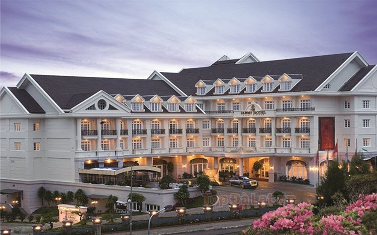 Top 10 Khách sạn Đà Lạt view đẹp nhất hiện nay